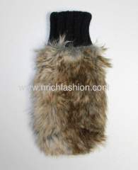 Faux fur glove