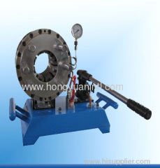 Manual hose crimper