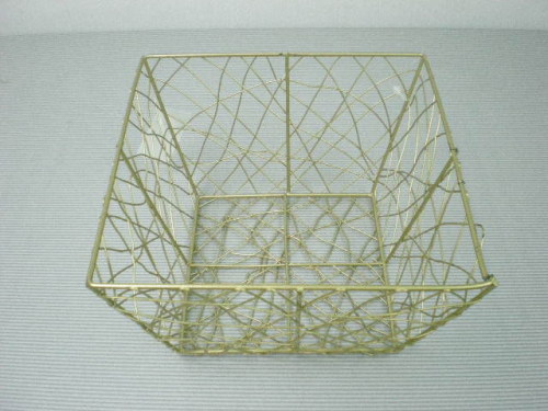 wire mesh basket