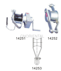 Stay wire withdrawing tool