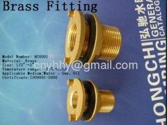 Brass reducing fitting