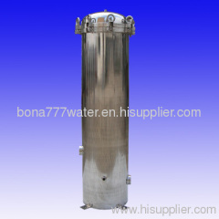 Cartridge filter housing