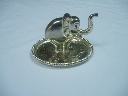 ring holder