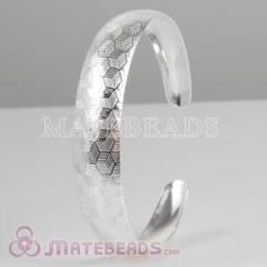 Sterling silver 13mm engraved pattern bangle bracelet