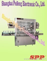 Labeling machine for double head