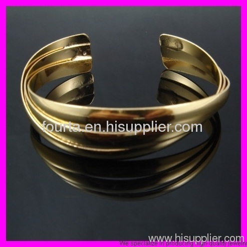 18K golden women bangle