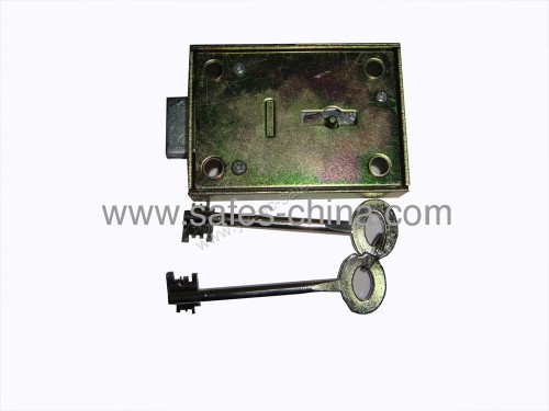 High security mechanical safe lock with double-bit keys