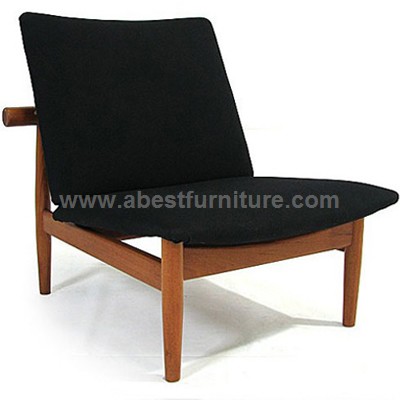 The Finn Juhl Model 137 Japan chair was originally designed by Finn Juhl in 1953