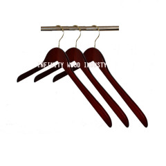 general solid wood hanger for shirts