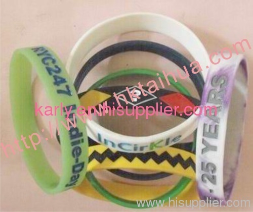 silicone wristbands