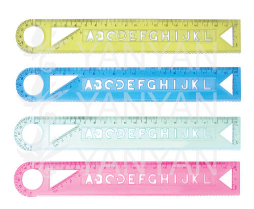 Plastic straight ruler