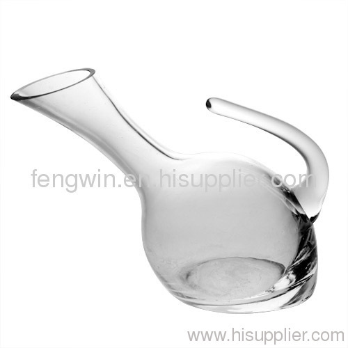 Handle wine decanter