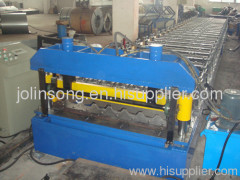 roof panel forming machine