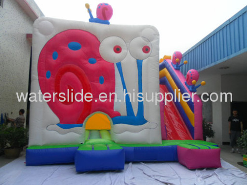 Kids indoor bounce house