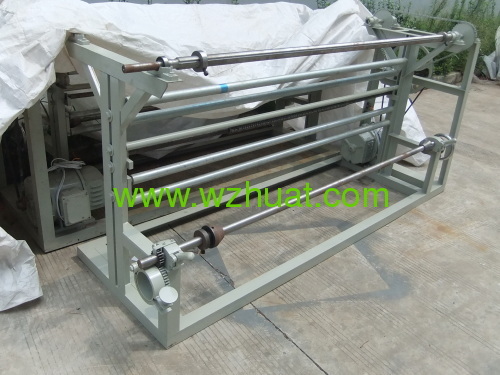 Non woven fabric slitting machine