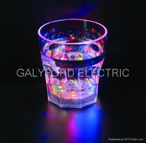 Flash whisky cup