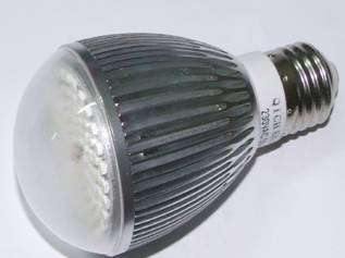 E27 LED bulb