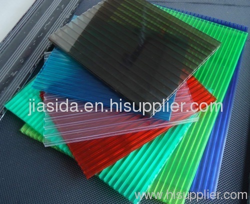 Polycarbonate hollow sheet multiwall