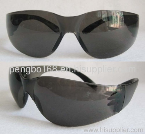 Safety glasses in high quality