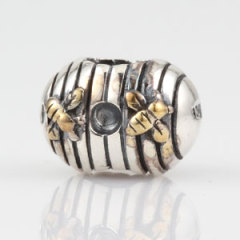 Chamilia 925 Sterling Silver Bee Hive charm Bead with golden bees