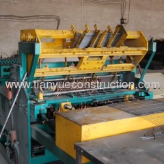 pneumatic welded wire mesh machine