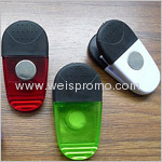 Oval shape magnetic memo clip