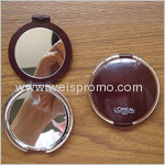 cosmetic mirror