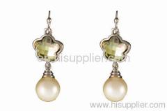 Flower Shaped Pearl Earrings