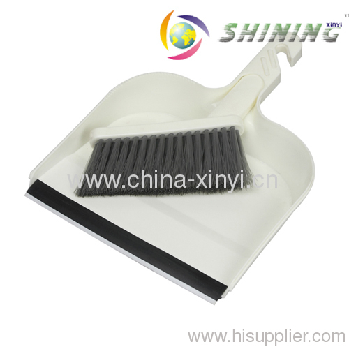 dustpan and brush set