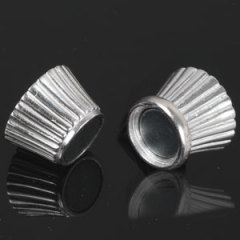Sterling Silver Cones with Line Magnetic Clasp