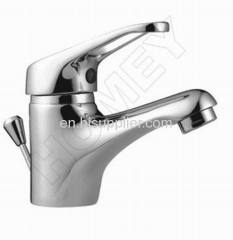 chrome plated basin faucet with pop up