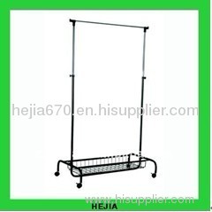Movable clothes rack