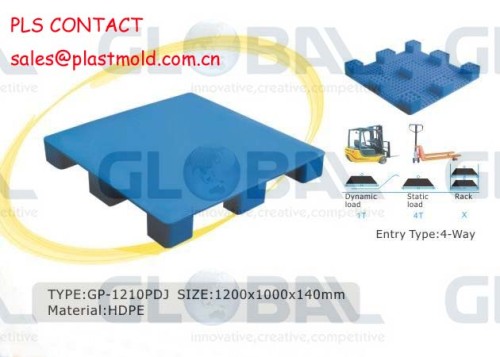 Flat top plastic pallets with nine big feet