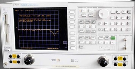 network analyzer Agilent 8722