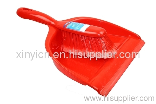 dustpan&brush