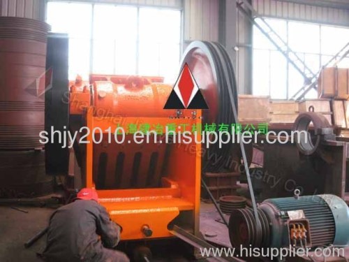 good qulity and low price jaw crusher for stone breaking