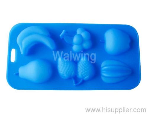 silicone ice cube in fruit