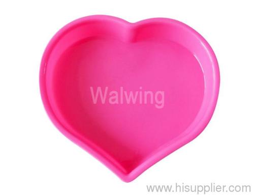 silicone cake mould in heart shape