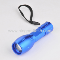 high light led zoom flashlight