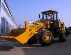 Small Wheel Loader --- SWM 635