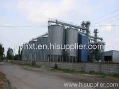 Grain steel silo with dryer