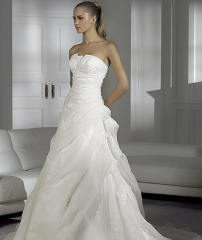 bridal dresses new 2013