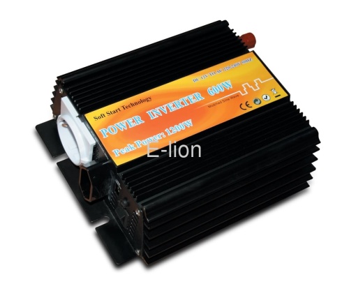 600W two socket inverter with USB