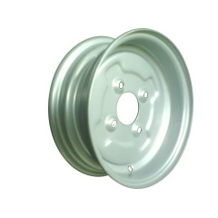 green ATV spoke wheel green ATV spoke wheel with 4 bolts 8 spokes