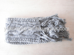 Cable knit scarf