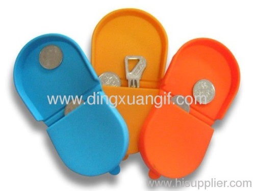 Silicone coin purse