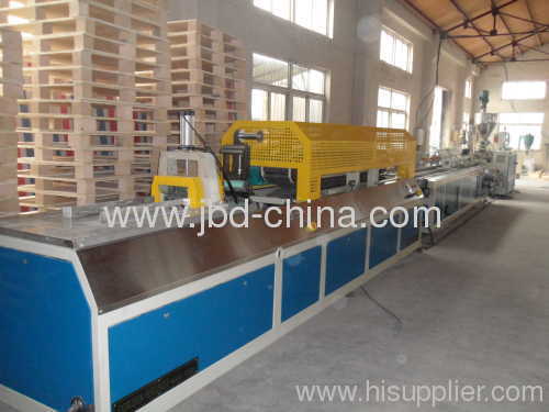 PE WPC decking production line