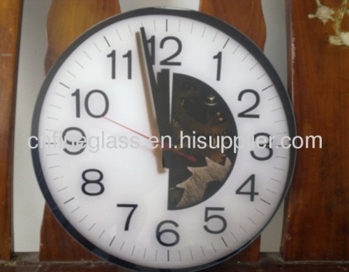 Decorative clock glasses