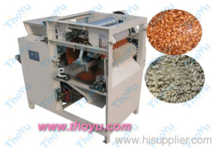 Peanut peeling machine