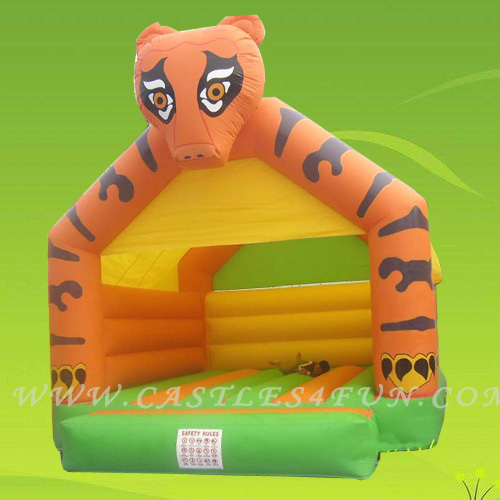inflatable bouncers,moonbounce